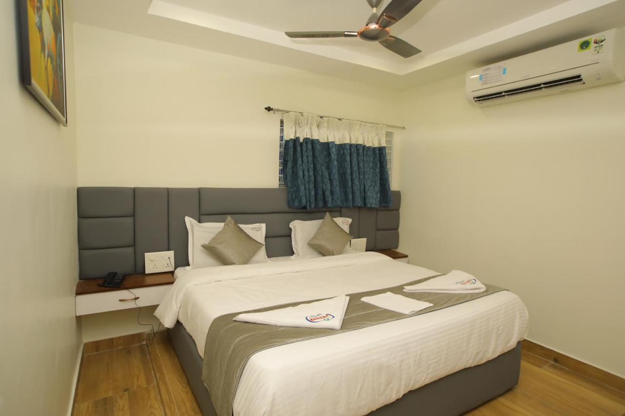 Radha Rani Residency Hotel Khammam Exterior photo